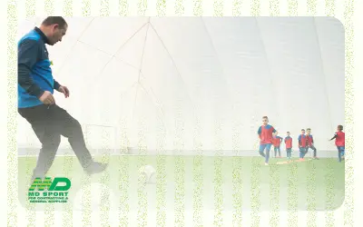 مساحة ملعب كرة القدم 11 لاعب